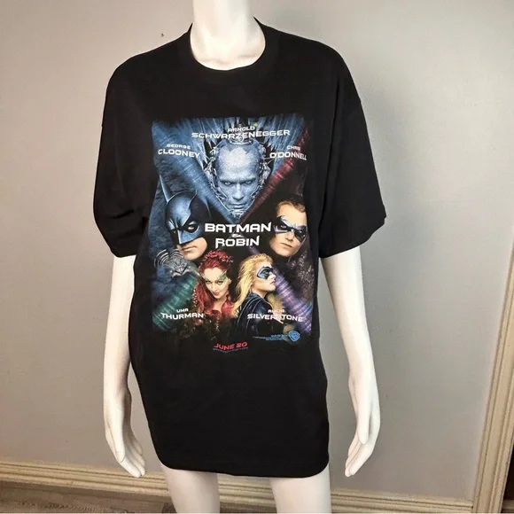 Vintage 1997 DC Comics WB NWT Batman & Robin Movie Graphic T-Shirt XLarge Unisex